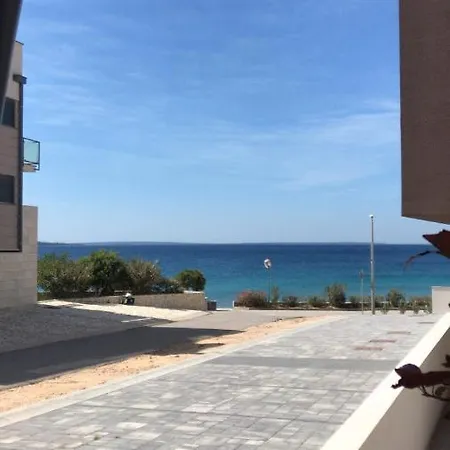 Apartment Salt&sea Summer House